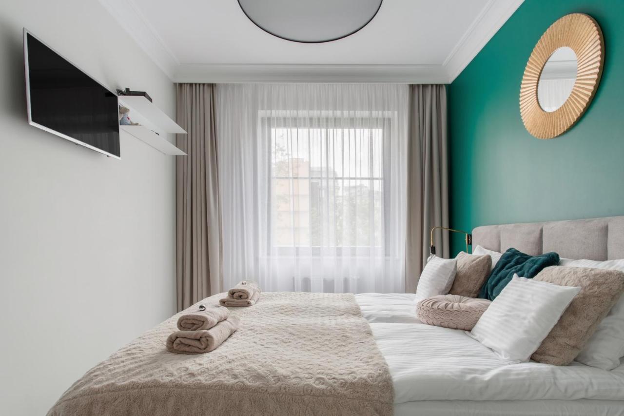Luksusowy Apartament Hercena7 W Sercu Miasta Breslávia Exterior foto