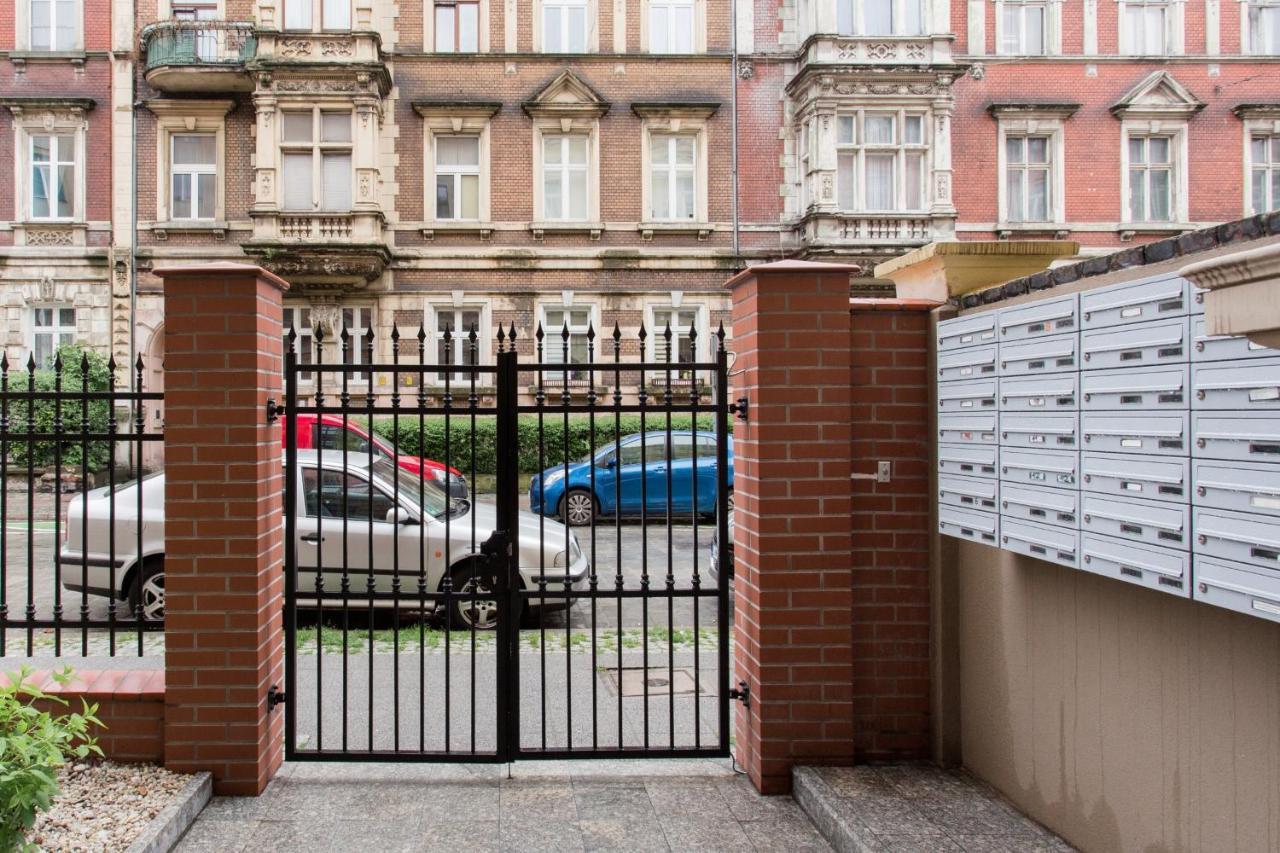 Luksusowy Apartament Hercena7 W Sercu Miasta Breslávia Exterior foto