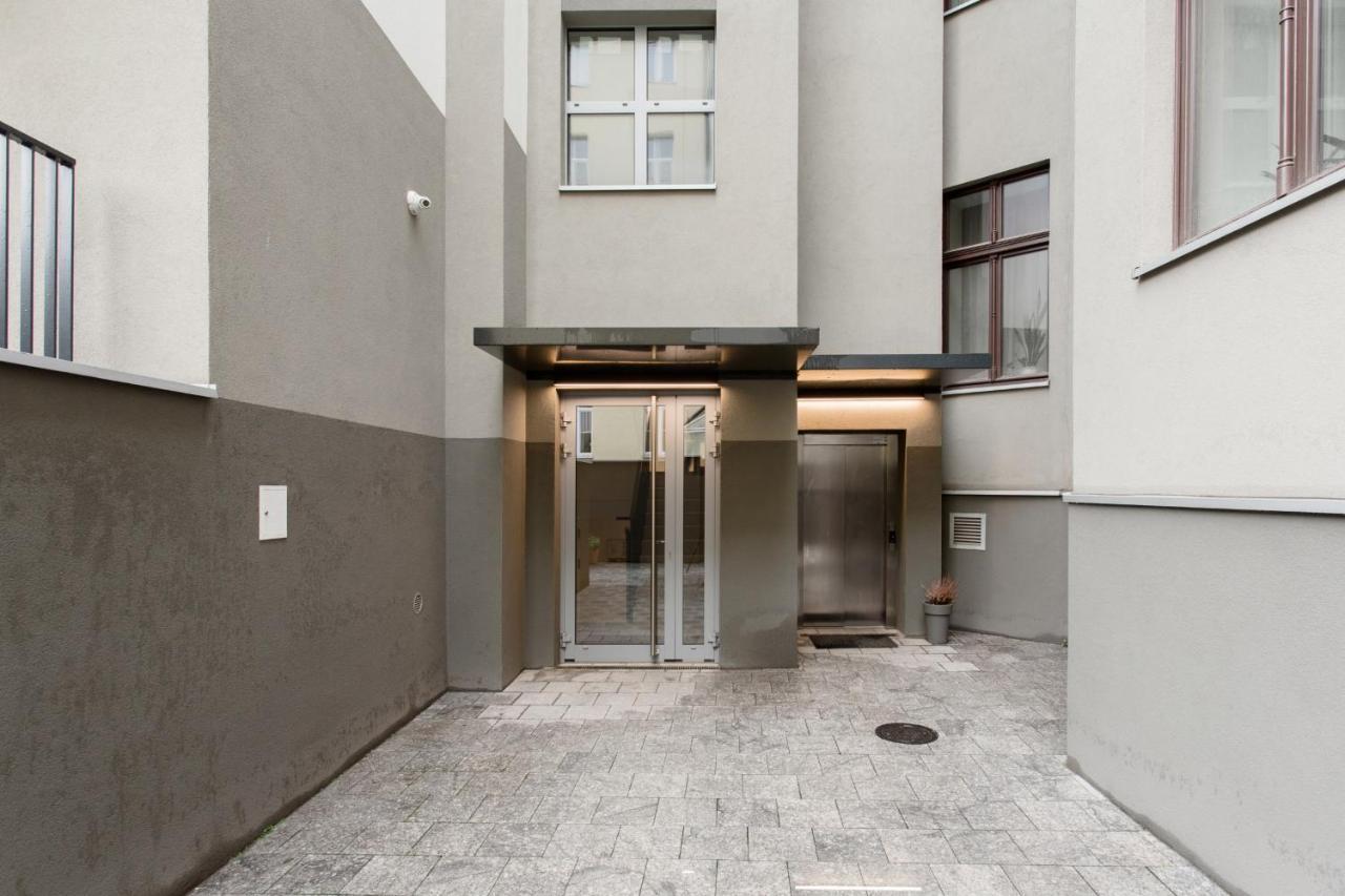 Luksusowy Apartament Hercena7 W Sercu Miasta Breslávia Exterior foto